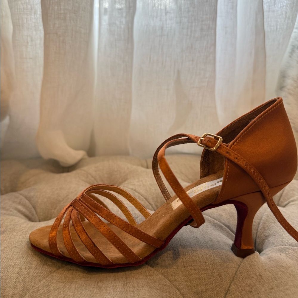 NEW Aida Latin Dance Heels Satin Shoes 24 7.5